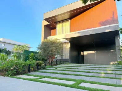 Casa de Condomínio com 4 Quartos à venda, 373m² no Cidade Alpha, Eusébio