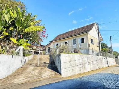 Casa com 2 Quartos à venda, 100m² no Água Verde, Blumenau
