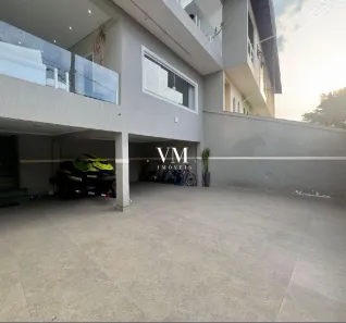 Casa com 4 Quartos à venda, 220m² no Jardim Vila Galvão, Guarulhos