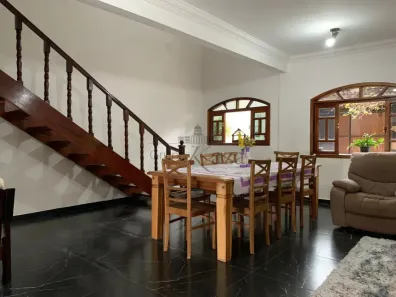 Casa com 3 Quartos à venda, 190m² no Cidade Morumbi, São José dos Campos