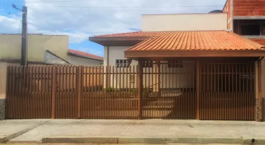 Sala Comercial com 1 Quarto à venda, 206m² no Chácaras Reunidas Brasil, Taubaté