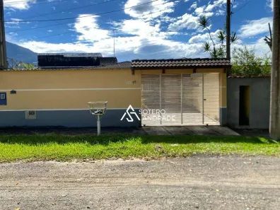 Casa com 2 Quartos à venda, 200m² no Jardim do Sol, Caraguatatuba
