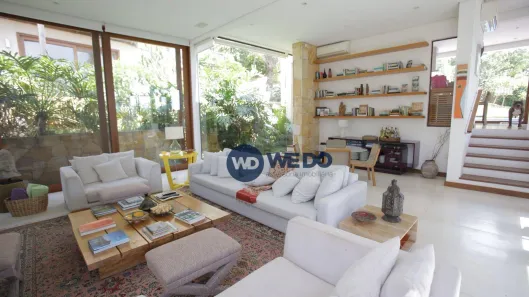 Fazenda/Sítio com 8 Quartos à venda, 1000m² no Parque Residencial Tancredi, Americana