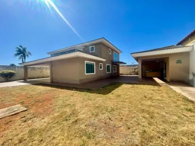 Casa de Condomínio com 7 Quartos à venda, 700m² no Samambaia Sul, Brasília