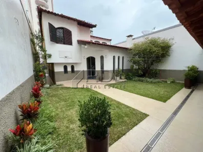Sobrado com 3 Quartos para alugar, 450m² no Vila Bastos, Santo André