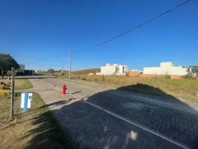 Lote/Terreno à venda, 360m² no Jardim Amália, Volta Redonda
