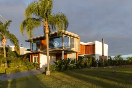 Casa de Condomínio com 3 Quartos à venda, 420m² no Sans Souci, Eldorado do Sul