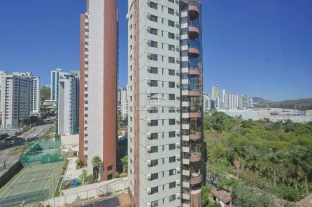 Apartamento com 3 Quartos para alugar, 185m² no Belvedere, Belo Horizonte