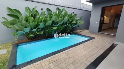 Casa com 3 Quartos à venda, 150m² no Aclimação, Uberlândia