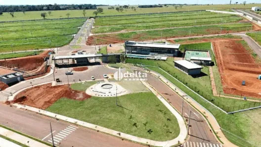 Lote/Terreno à venda, 254m² no Grand Ville, Uberlândia