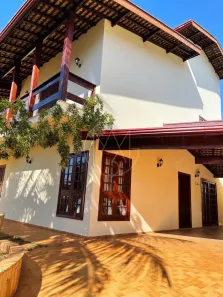 Sobrado com 4 Quartos à venda, 330m² no Jardim Chapadão, Campinas