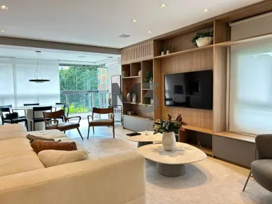 Apartamento com 2 Quartos para alugar, 127m² no Centro, Campinas