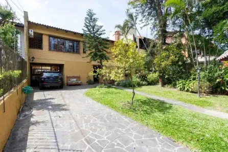 Casa com 4 Quartos à venda, 435m² no Cristal, Porto Alegre