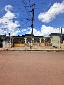 Casa com 4 Quartos à venda, 290m² no Mocinha Magalhães, Rio Branco