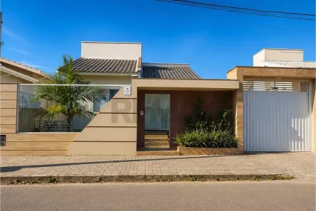Casa com 3 Quartos à venda, 180m² no São João (Margem Direita), Tubarão