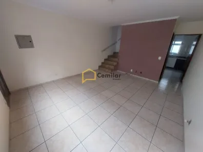 Casa de Condomínio com 3 Quartos para alugar, 150m² no Vila Laís, São Paulo