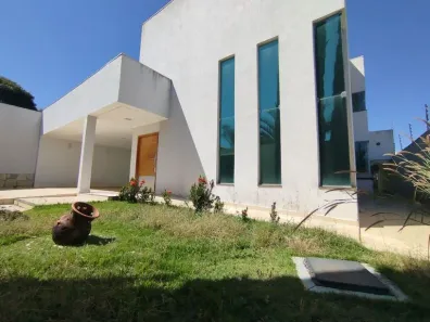 Casa com 4 Quartos para alugar, 360m² no Anápolis City, Anápolis