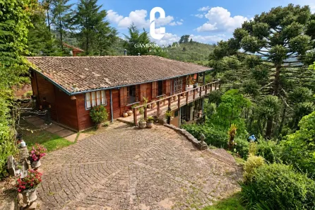 Casa com 3 Quartos à venda, 295m² no Vila Capivari, Campos do Jordão