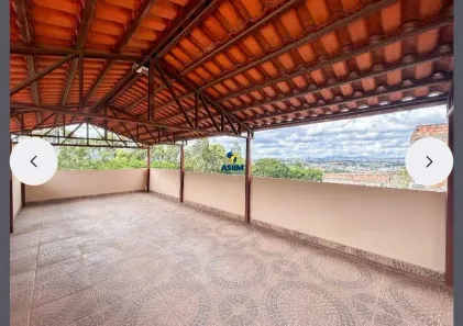 Casa com 3 Quartos à venda, 160m² no Perobas 2, Contagem