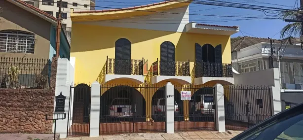 Casa com 3 Quartos à venda, 329m² no Centro, Presidente Prudente