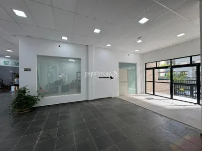 Sala Comercial para alugar, 38m² no Enseada, Guarujá
