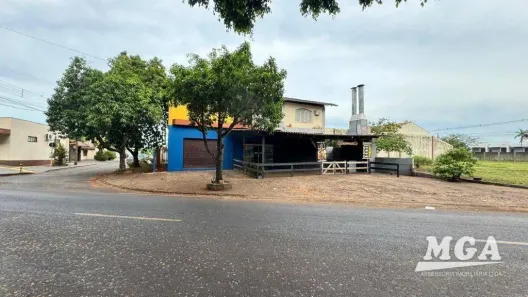 Sobrado com 4 Quartos à venda, 320m² no Lancaster, Foz do Iguaçu
