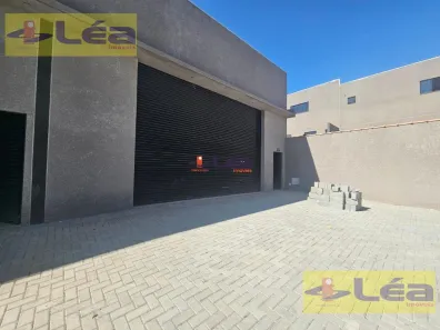 Galpão/Depósito/Armazém para alugar, 236m² no Jardim Santa Helena, Suzano