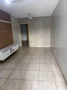 Casa de Condomínio com 2 Quartos para alugar, 70m² no Petrópolis, Várzea Grande