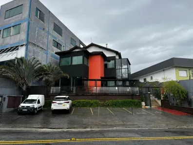 Prédio Comercial para alugar, 260m² no Jaguaré, São Paulo