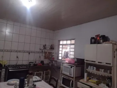 Casa com 3 Quartos à venda, 350m² no Setor Morais, Goiânia