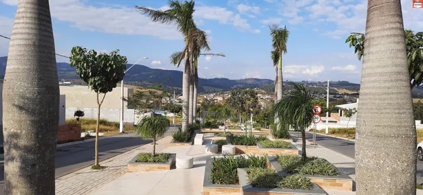 Lote/Terreno à venda, 301m² no Jardim Sevilha, Bragança Paulista