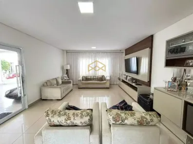 Sobrado com 3 Quartos à venda, 267m² no Parque Ortolândia, Hortolândia