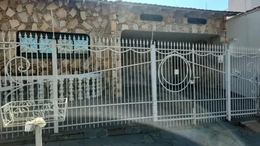 Casa com 3 Quartos para alugar, 130m² no Parque Industrial, São José do Rio Preto