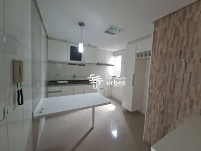 Casa com 2 Quartos para alugar, 125m² no Vila Santa Maria, Americana