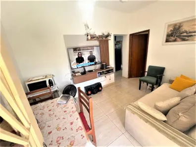 Casa com 2 Quartos à venda, 50m² no Madureira, Rio de Janeiro