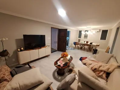 Casa com 3 Quartos à venda, 200m² no Jardim Satélite, São José dos Campos