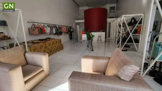 Ponto Comercial para alugar, 320m² no Nova Suíssa, Belo Horizonte