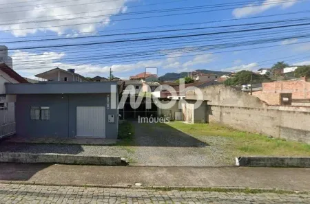 Lote/Terreno à venda, 126m² no Vila Lenzi, Jaraguá do Sul