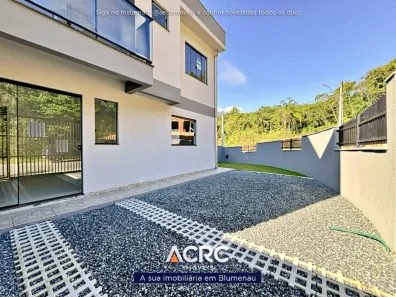 Sobrado com 2 Quartos para alugar, 83m² no Velha Central, Blumenau