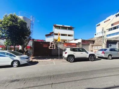 Casa com 3 Quartos para alugar, 70m² no Milionários (Barreiro), Belo Horizonte