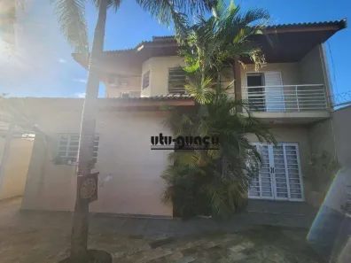 Casa com 3 Quartos à venda, 180m² no Jardim Faculdade, Itu