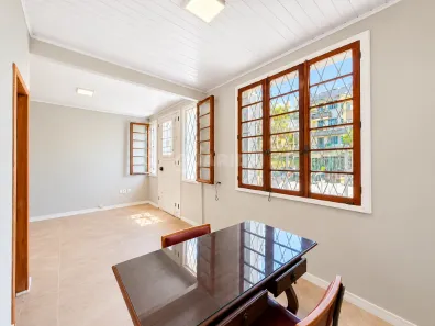 Imóvel Comercial para alugar, 80m² no Menino Deus, Porto Alegre