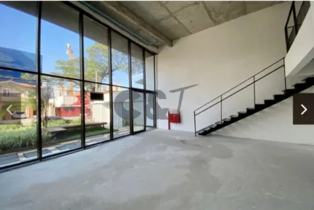 Imóvel Comercial para alugar, 120m² no Jardim das Acácias, São Paulo