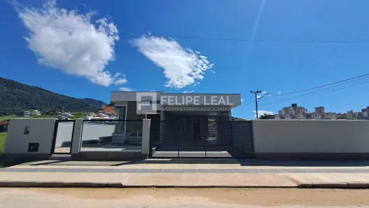 Casa com 3 Quartos à venda, 135m² no São Sebastião, Palhoça
