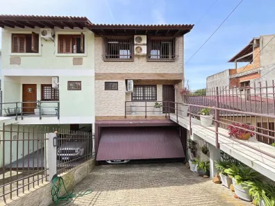 Casa com 3 Quartos à venda, 195m² no Ipanema, Porto Alegre