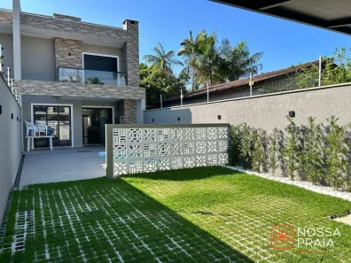 Sobrado com 3 Quartos à venda, 146m² no Saí Mirim, Itapoá
