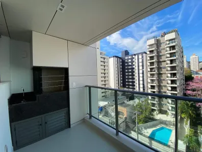Apartamento com 3 Quartos para alugar, 139m² no Centro, Florianópolis
