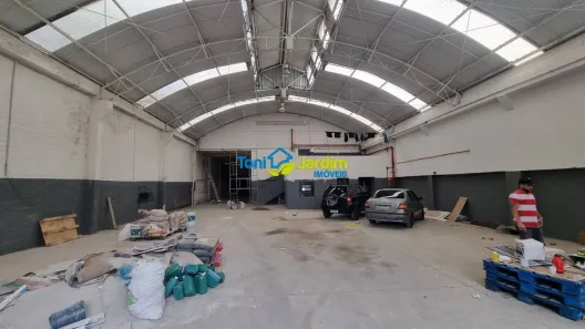 Galpão/Depósito/Armazém para alugar, 1350m² no Campestre, Santo André