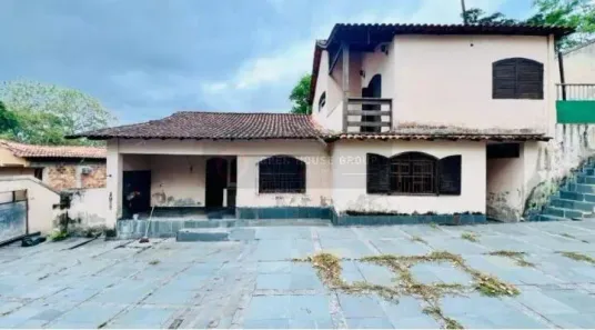 Casa com 3 Quartos à venda, 450m² no Maria Paula, Niterói