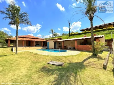 Fazenda/Sítio com 3 Quartos à venda, 240m² no Bairro da Cachoeirinha, Pinhalzinho